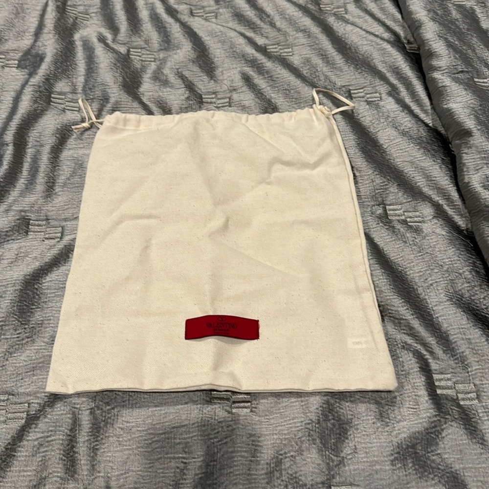 Valentino Dustbag